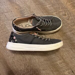 Karina Hey Dude charcoal